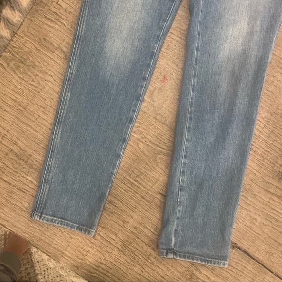 FRAME Denim Le Garcon Overalls. - Picture 8 of 11